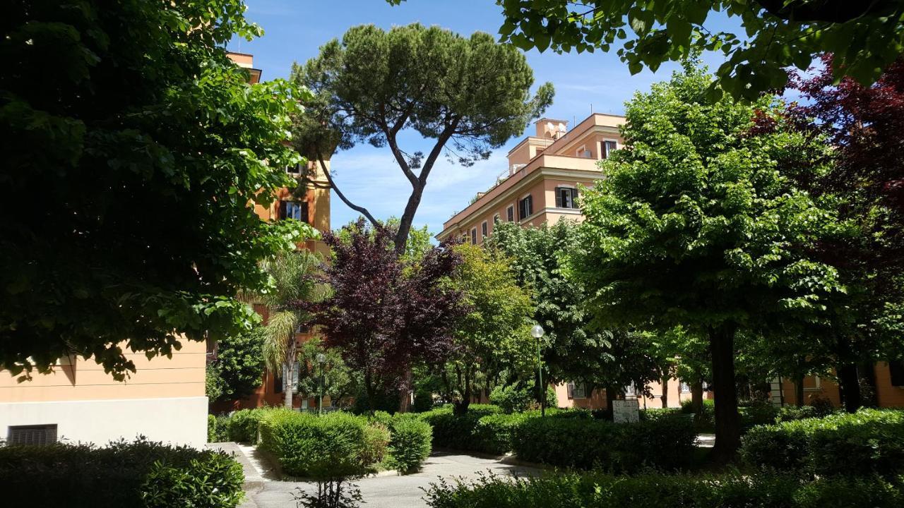 Bed & Breakfast A Casa Di Lia A Roma Exteriör bild