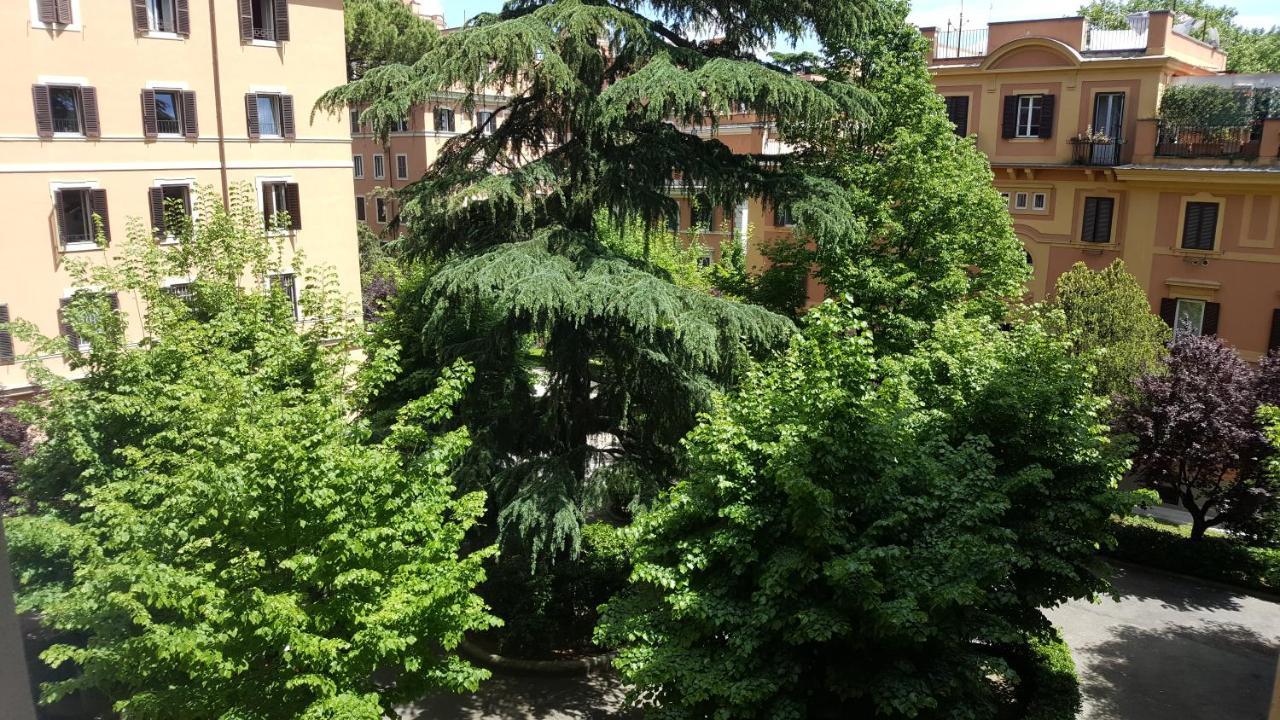 Bed & Breakfast A Casa Di Lia A Roma Exteriör bild