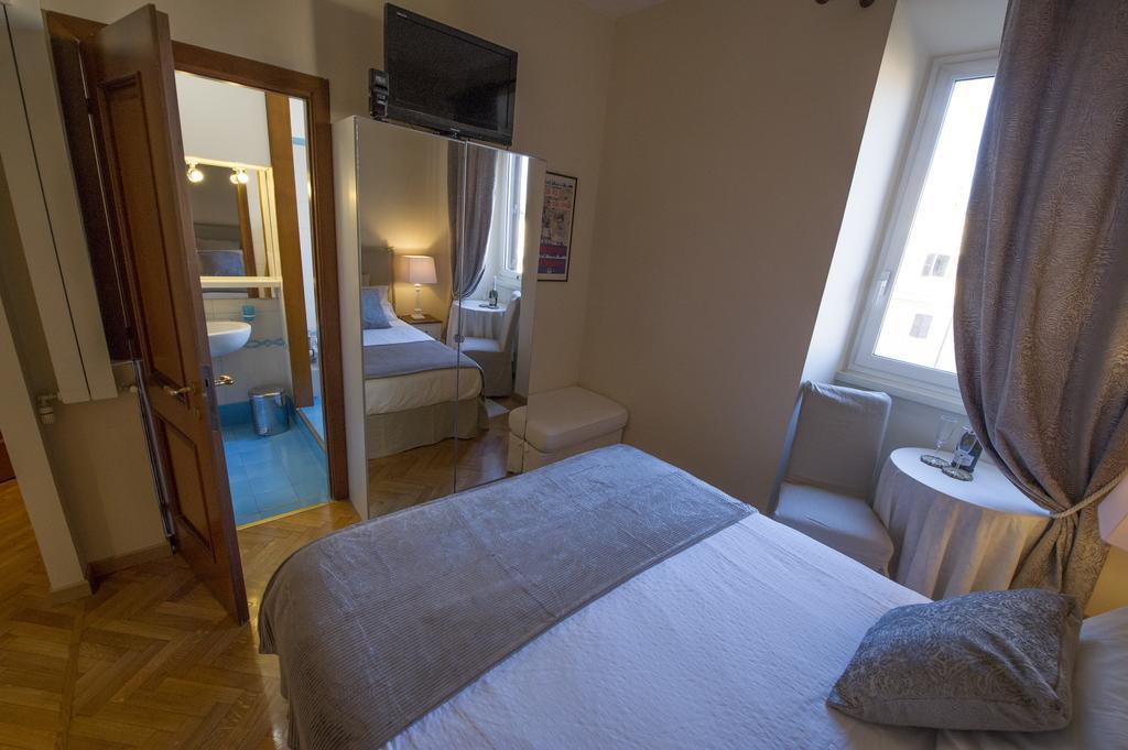 Bed & Breakfast A Casa Di Lia A Roma Rum bild
