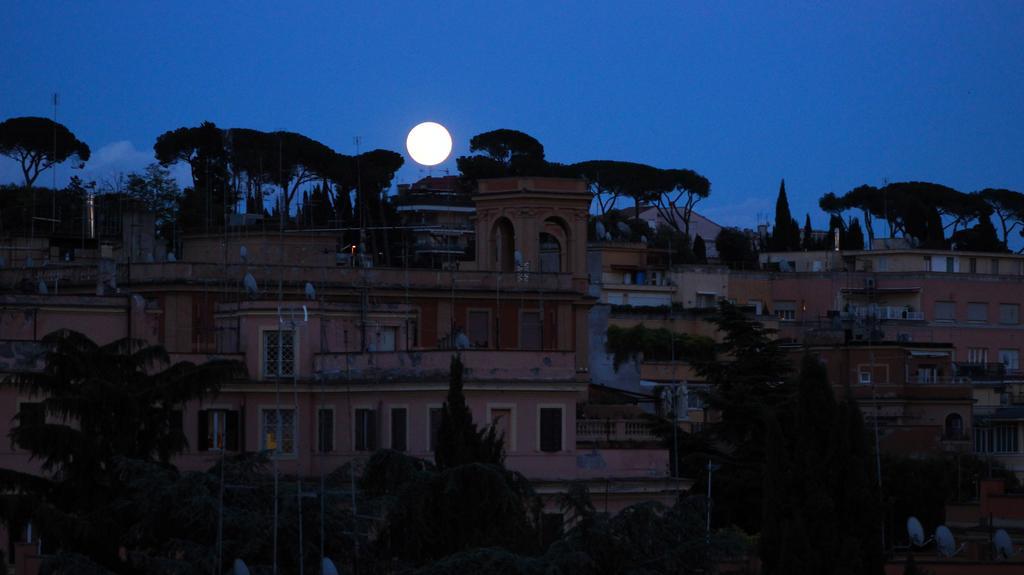 Bed & Breakfast A Casa Di Lia A Roma Exteriör bild