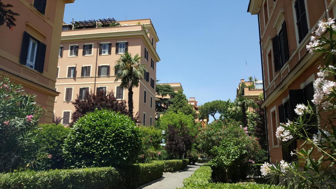 Bed & Breakfast A Casa Di Lia A Roma Exteriör bild